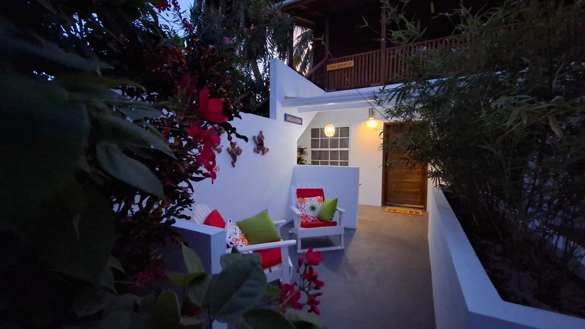 Amanda'S Place Green Studio - Pool And Tropical Garden Caye Caulker Exterior photo